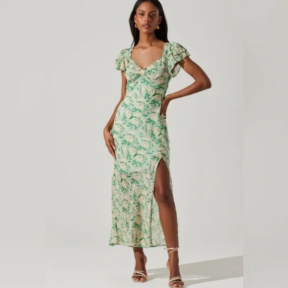 Astr | Dresses | Astr The Label Maisy Floral Flutter Sleeve Midi Dress Xl | Poshmark Astr | Dresses | Astr The Label Maisy Floral Flutter Sleeve Midi Dress Xl | Poshmark